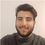 Profesor titulado como técnico de diagnóstico y medicina nuclear, imparte clases de forma online.